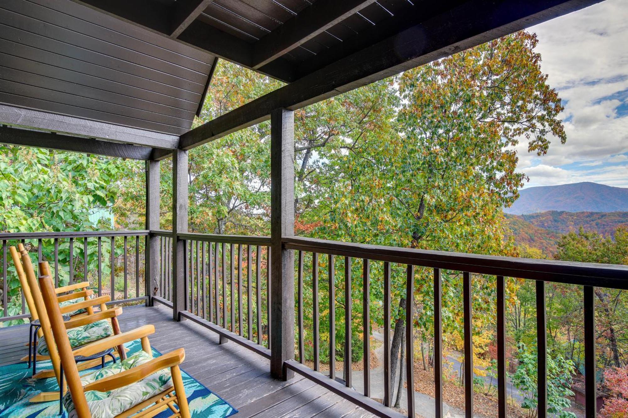 Above And Beyond Pigeon Forge Cabin With Prime Views! Exteriör bild