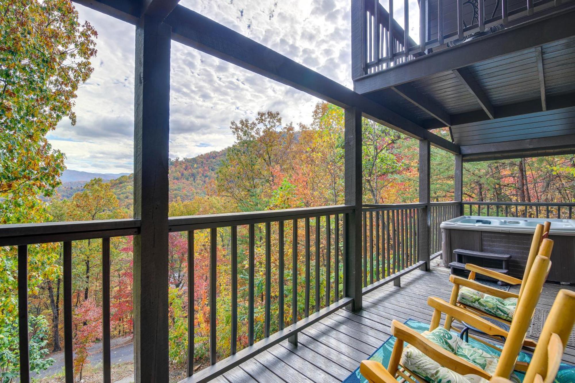 Above And Beyond Pigeon Forge Cabin With Prime Views! Exteriör bild